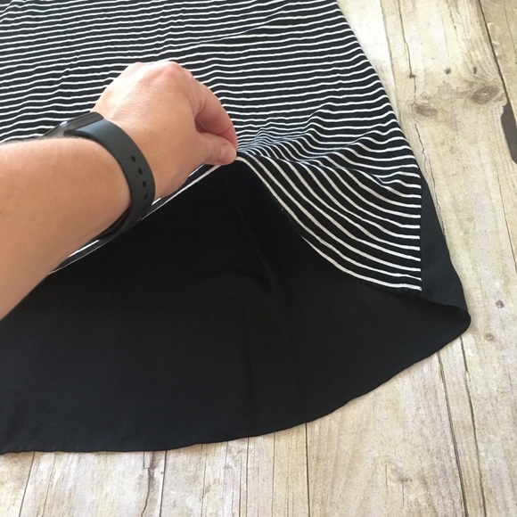 Vince Camuto Tank Top - Picture 3 of 7